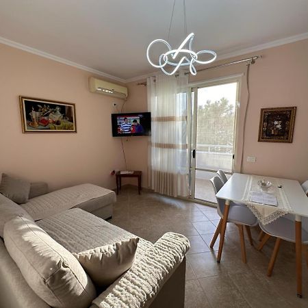Sunset Sea View - Beachfront Balcony - Ac - Wifi دراس المظهر الخارجي الصورة
